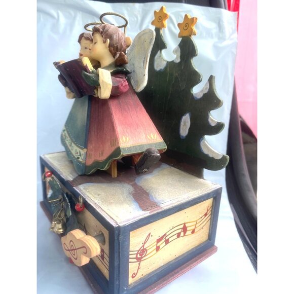 St. Nicholas Square Swaying Christmas Angels We've Heard on High Wood Music Box - Picture 3 of 9
